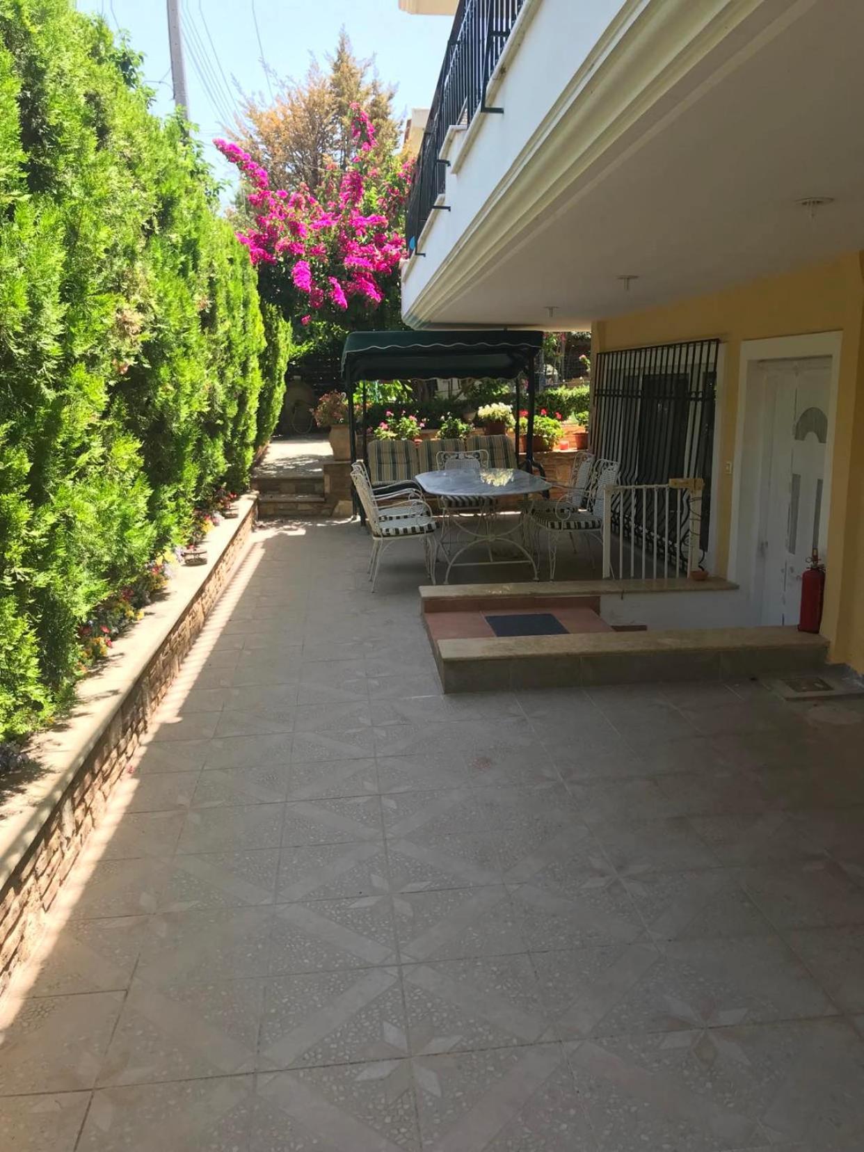 Yellow House Oropos Nea Palatia Ngoại thất bức ảnh
